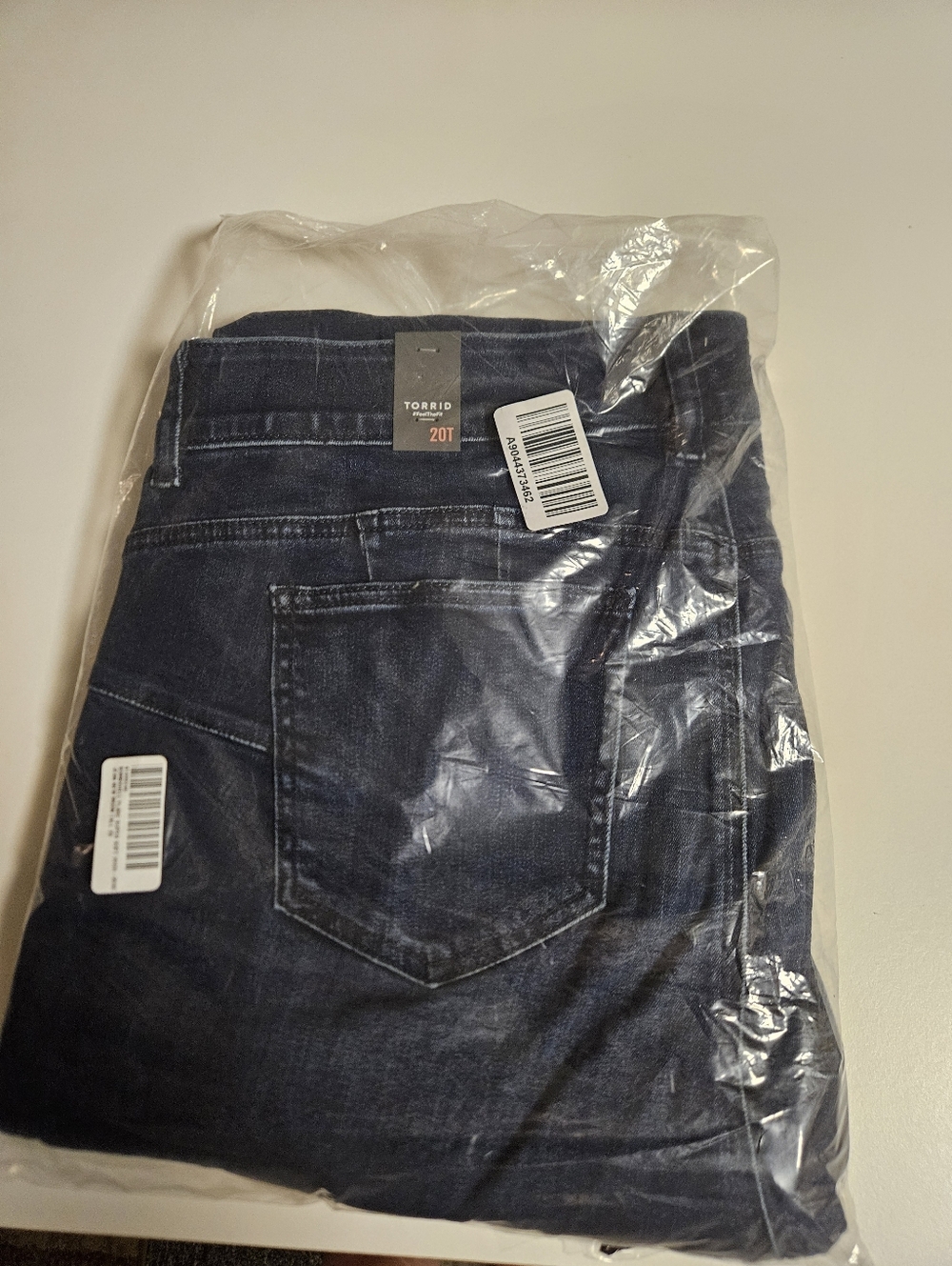 Nwt Torrid BOMBSHELL FLARE Super Soft HIGH RISE Jean NEW MOON SIZE 20T
